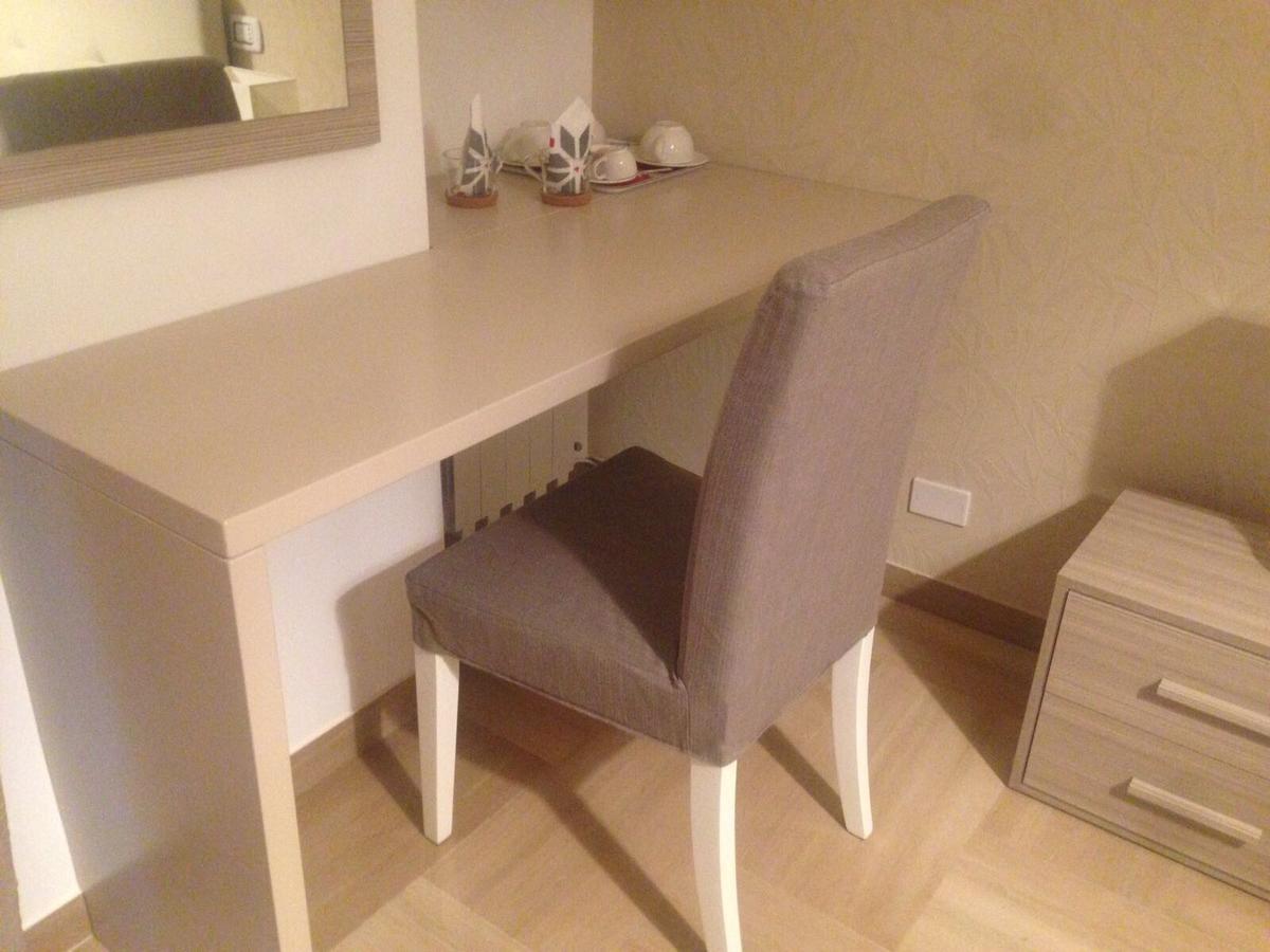Bed and Breakfast Casa Grace 2 Барі Екстер'єр фото