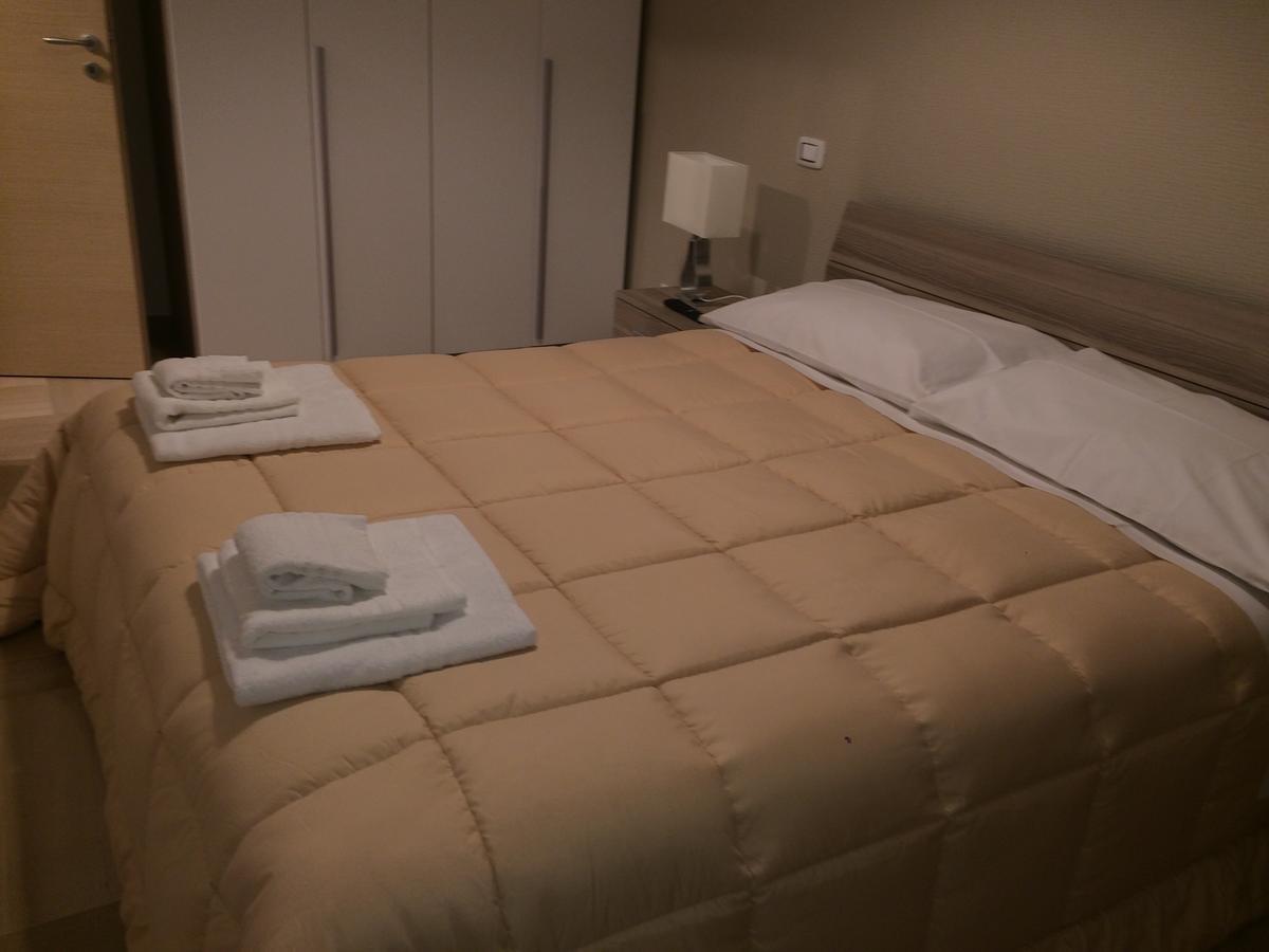 Bed and Breakfast Casa Grace 2 Барі Екстер'єр фото